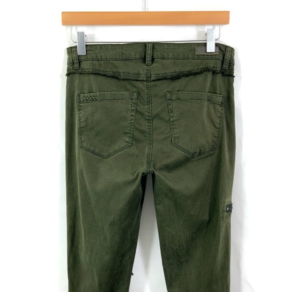 ♻️DONATED♻️ BLANK NYC Jeans Army Green Moto Skinny Jeans Size 28 J25 - Picture 6 of 12